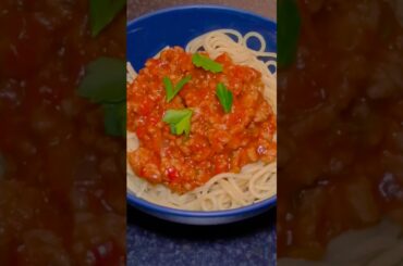 Spaghetti Chicken Bolognese Recipe ↓
