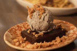 Hawaii Living with Anne Lee | Dine In at Mud Hen Water and Aroma Italia