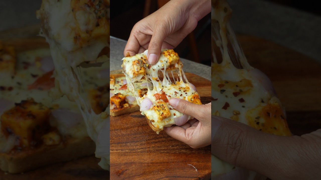 Instant Bread Pizza Recipe 🔥 | Crispy & Cheesy Snack 😋 #shorts Instant Bread Pizza Recipe 🔥 | Crispy & Cheesy Snack 😋 #shorts