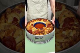 You need to try this Pizza trick! #recipe #easyrecipe #pizza #appetizer #cooking