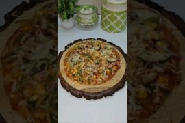 Easy Homemade Pizza Recipe 🍕#shorts #pizza