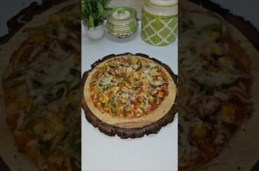 Easy Homemade Pizza Recipe 🍕#shorts #pizza