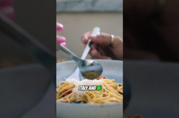 We were the only naked people at a dinner party #shorts #confessionfriday