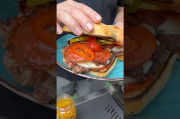 ITALIAN SMASH BURGERS ON THE GRIDDLE 🔥🍔 @charbroil COOKING STATION #griddlecooking #smashburger