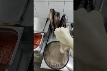 Viral Pizza 😱🍕🔥| Italian Pizzas| Street Food|Pizza party| Foodie| #cheesy #hungry