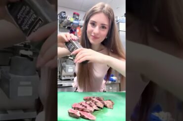 Panini con bistecca!! #pizza #pasta #italianfood #dinnertime #calgary #entrepreneur #usa