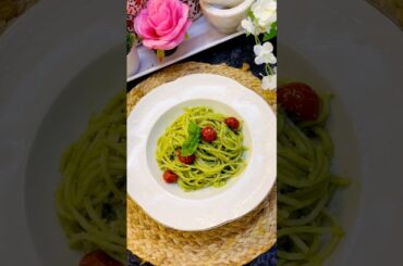 Pesto pasta #spaghetti #pesto #pasta #pestopasta #italianfood #easyrecipe #trending