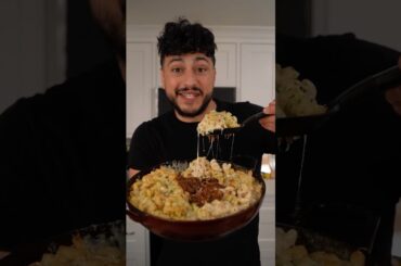 Caramelized Onion Mac N Cheese