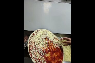 Street Food 🍕🔥|Pizza |Pizza Party|Italian pizzas| Foodie| Trend| Biggest pizza| Cheesy #food