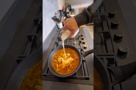 Creamy Mozzarella Parmesan Chicken 🍝 #food #pasta #chicken #cooking