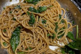 San Francisco garlic noodles w/ spinach