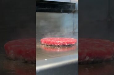 Japan’s Top Ranked Wagyu Burger 🇯🇵 Gui's Burger in Ashiya, Hyogo