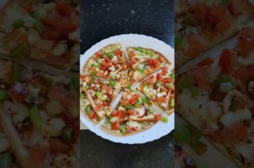 Bread Pizza Recipe | Quick And Easy Bread Pizza | No Oven | Tawa Pizza | Indian Style Bread Pizza