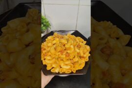 Red sauce pasta 😋🍝 #viral #recipe #food #youtube #redsaucepasta #shorts #shortfeed