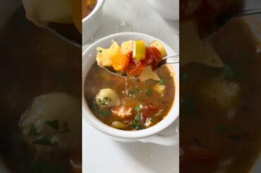The BEST Minestrone Soup Recipe