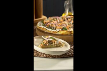 Crispy Latke Salmon Pizza | Cozy Dinner Made with Trident Seafoods Salmon Burgers