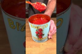 Dave Portnoy rated my pizza 8.1 - here’s how to make it at home 🍕