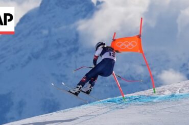 AP photographer captures moment Lindsey Vonn crashed at Winter Olympics
