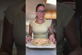 Heathy TACO PIZZA?! #recipe