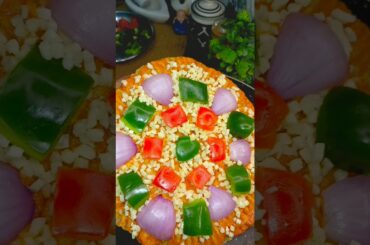 pizza paratha 🍕#pizza #paratha #foodshorts #gharkaswaad #youtubeshorts #viralvideo #recipe #asmr