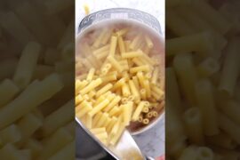 Copycat Olive Garden Ziti Al forno #easyrecipe #copycatolivegarden