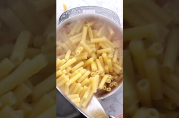 Copycat Olive Garden Ziti Al forno #easyrecipe #copycatolivegarden