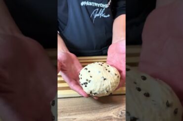 18/11/25: Le ricette di Danilo R. "Danubio Pangocciole ripieno di crema al cioccolato al latte 🍫😋"