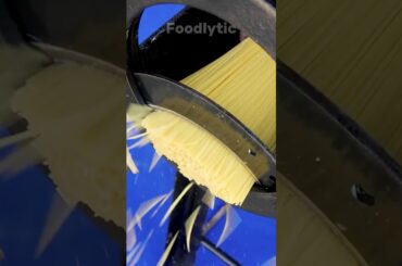 Don't Break Spaghetti!! #shorts #food #foodshorts