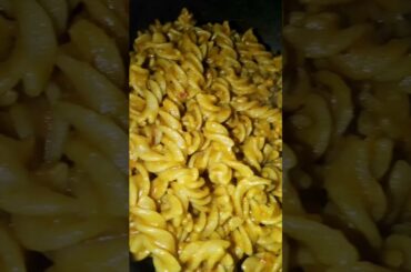 MASALEDAR PASTA 🍝 #food #pastatime #cooking #youtube #recipe #howtomakewhitesaucepasta #easyrecipe