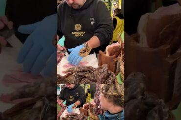 Prosciutto - How Its Made in Italy - Miss Moonshine @ Campagna Amica Market