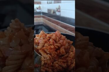 Quick and Easy Pasta😋 - Day 70 #shortsfeed #food #cooking #trending #pastarecipe #shorts #foodie