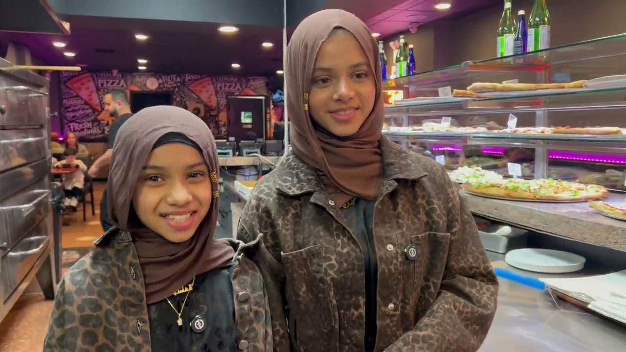 Maryam & Fatima Masud found Halal Aldo’s Pizzeria, Ozone park, NYC | Love food in Italian Restaurant Maryam & Fatima Masud found Halal Aldo's Pizzeria, Ozone park, NYC | Love food in Italian Restaurant