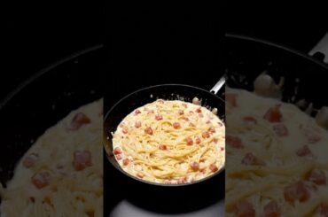 Authentic Italian Carbonara 🥓🍝 | Creamy Roman Pasta Recipe (No Cream!) | ASMR Cooking#cookitalian