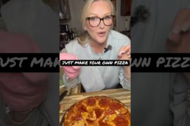 The best homemade PIZZA! #pizza #food #recipe #breadpizza #diy