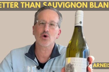 If You Love Sauvignon Blanc… Try This Italian Wine