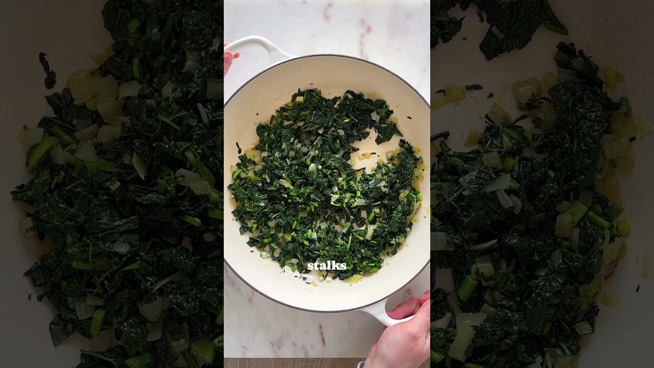 Tuscan-Style Chickpea & Cavolo Nero Soup – recipe below! #Recipe #Soup #Cooking #Italian Tuscan-Style Chickpea & Cavolo Nero Soup - recipe below! #Recipe #Soup #Cooking #Italian