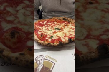 Trying the best pizza in the world #pizza #italy