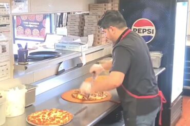 ROUND TABLE PIZZA  #usa #pizza #food #fastfood #pizzalover #italianfood #pizzafood #pizzatime #Lodi