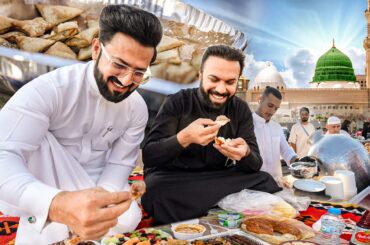 Special Homemade Iftar in Madina | Samosa, Lasagne, Fool & Soup ft. Zubair Riaz