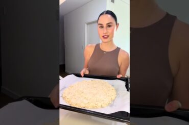 Gut friendly chicken crust pizza! 🍕this was so good! #gutfriendly #pizza #pizzalover #cookwithme