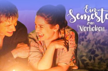 Santas Tochter entdeckt echtes Studentenleben – & die erste große Liebe: Ein Semester zum Verlieben