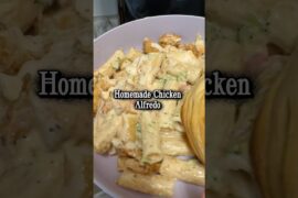 Homemade Alfredo or Jar Sauce ?‼️ #alfredo #mom #cooking #fypage  #dinnerideas