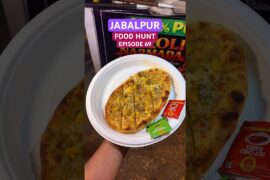 Authentic Garlic Bread in Jabalpur?! #short #streetfoodindia #garlicbread #woodfiredpizza
