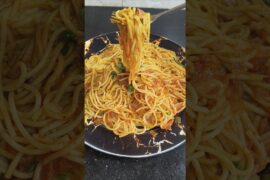 spaghetti pasta recipe 🍝😋 #shorts #rojalinrjkitchen #food #viral