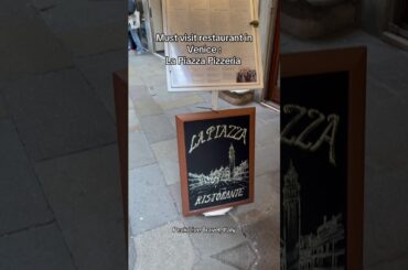 Must visit restaurant in Venice :La Piazza Pizzeria #lapiazzapizzeria #venetiancuisine #veniceitaly