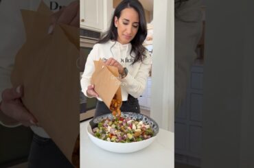 Greek Salad with Crispy Pasta #fooddolls #pastasalad #greek