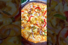 Chicken tikka pizza🍕🍕🍕 #trending #cooking #india #foodie #dessert #likes