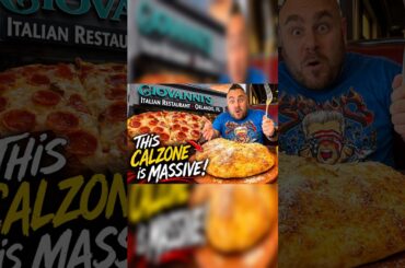 This calzone is massive! Checking out Giovanni’s Italian Restaurant in Orlando, FL #shorts #foodie