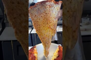 Pizza 🍕 #pizza #pizzalover #marketing #marketingstrategy #business #startup #brand