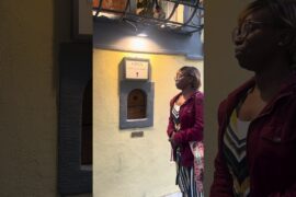 Have you ever pulled up to a a wine window ? #fyp #winewindowflorence #italy #travel #travel